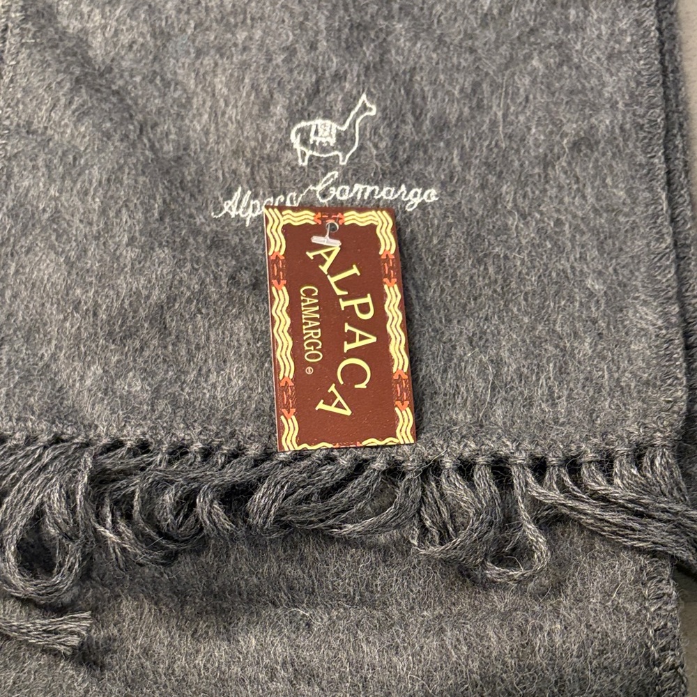 Alpaca Camargo Gray Scarf